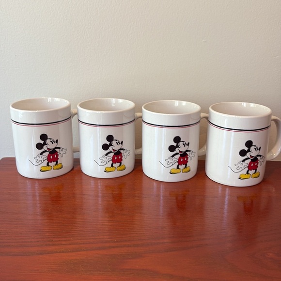 Mickey Mouse 4 Piece Coffee Cup Set - Picture 2 of 10